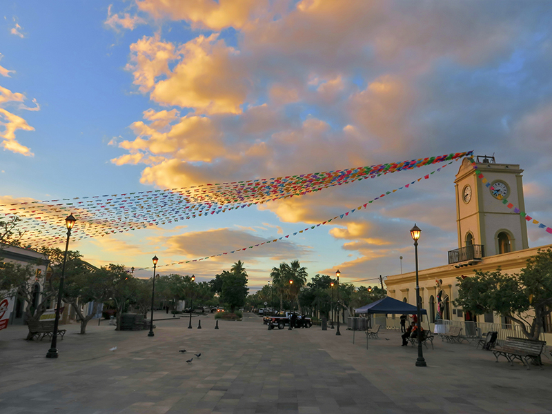 daylight street view